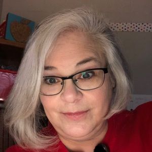 Meet your Posher, Alisha